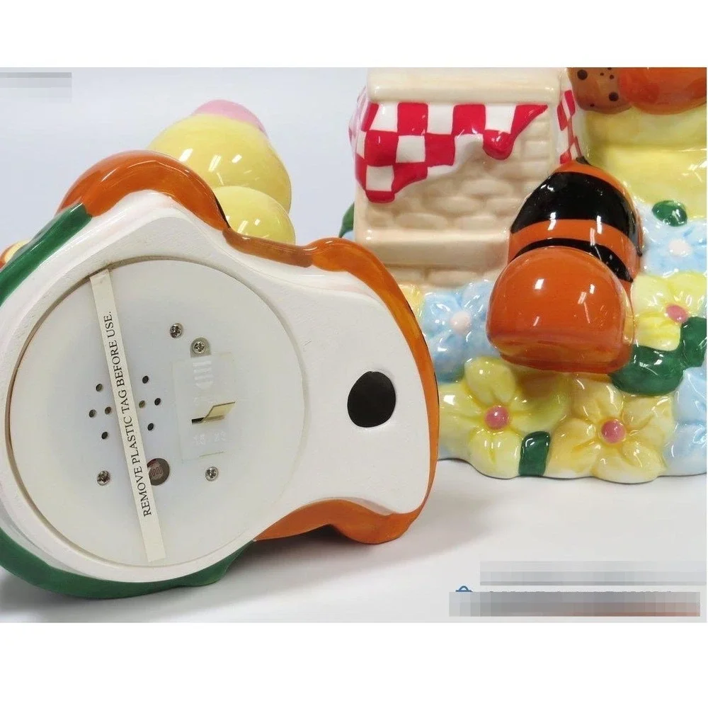 Disney Direct Tigger and Roo Musical Ceramic Cookie Jar Winnie the Pooh Picnic